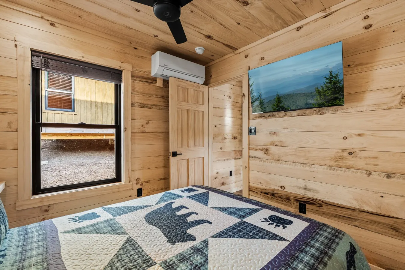 Roaring Fork, Treelodge #13 4