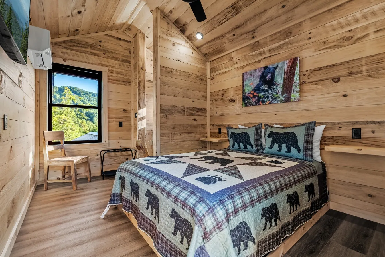 Roaring Fork, Treelodge #13 7