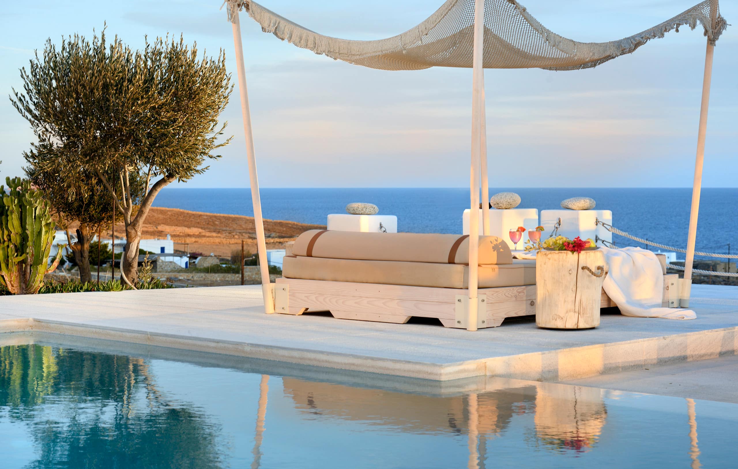 Lia Villas Mykonos | Private Pool | Night Security 21