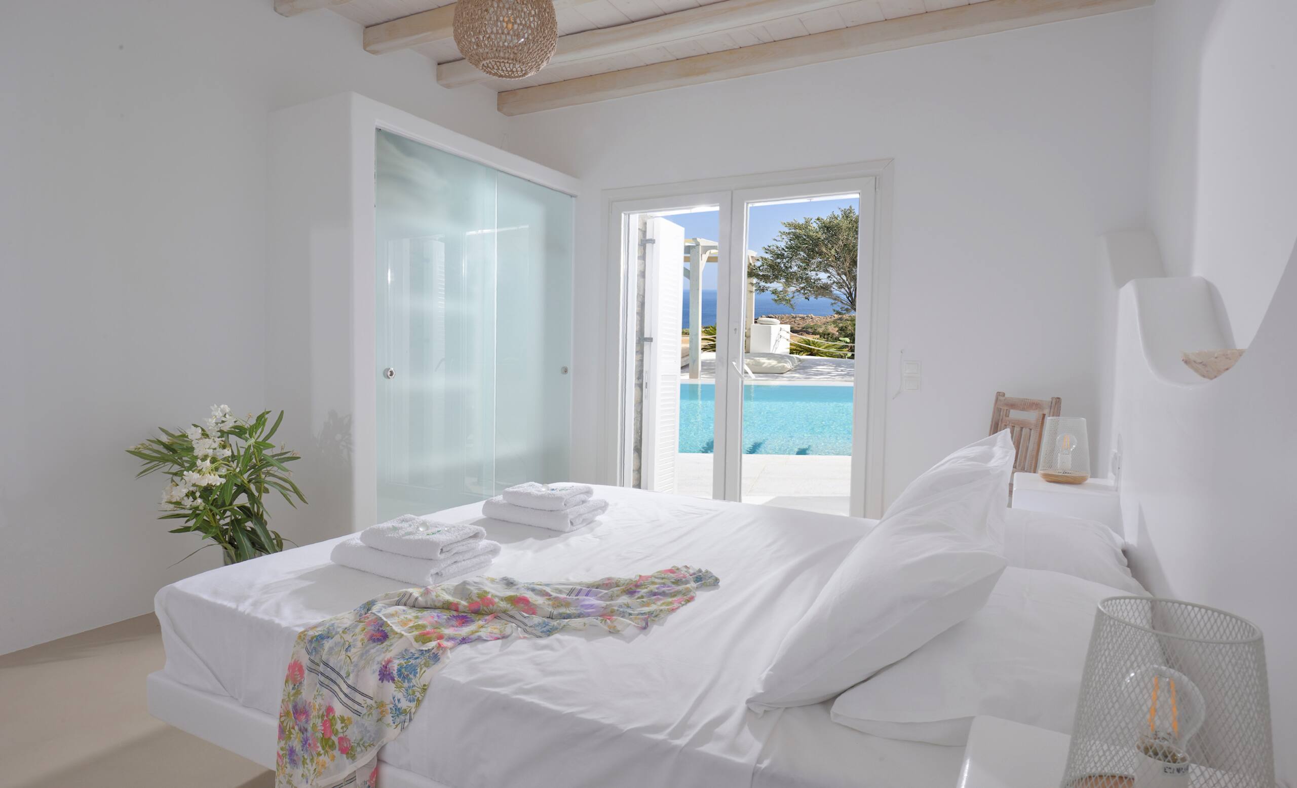 Lia Villas Mykonos | Private Pool | Night Security 13