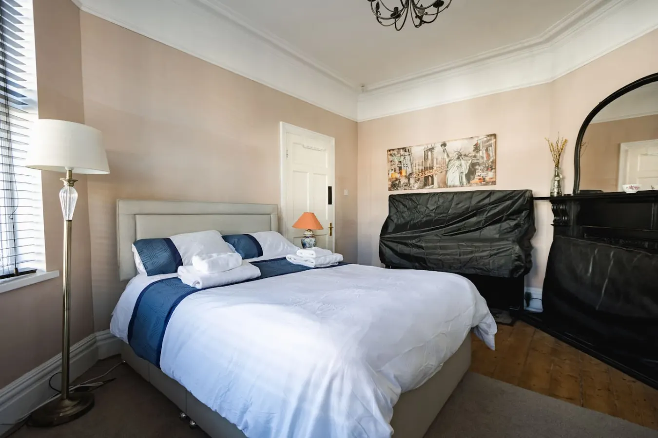 Hullidays》University 2 Bed Apartment 10