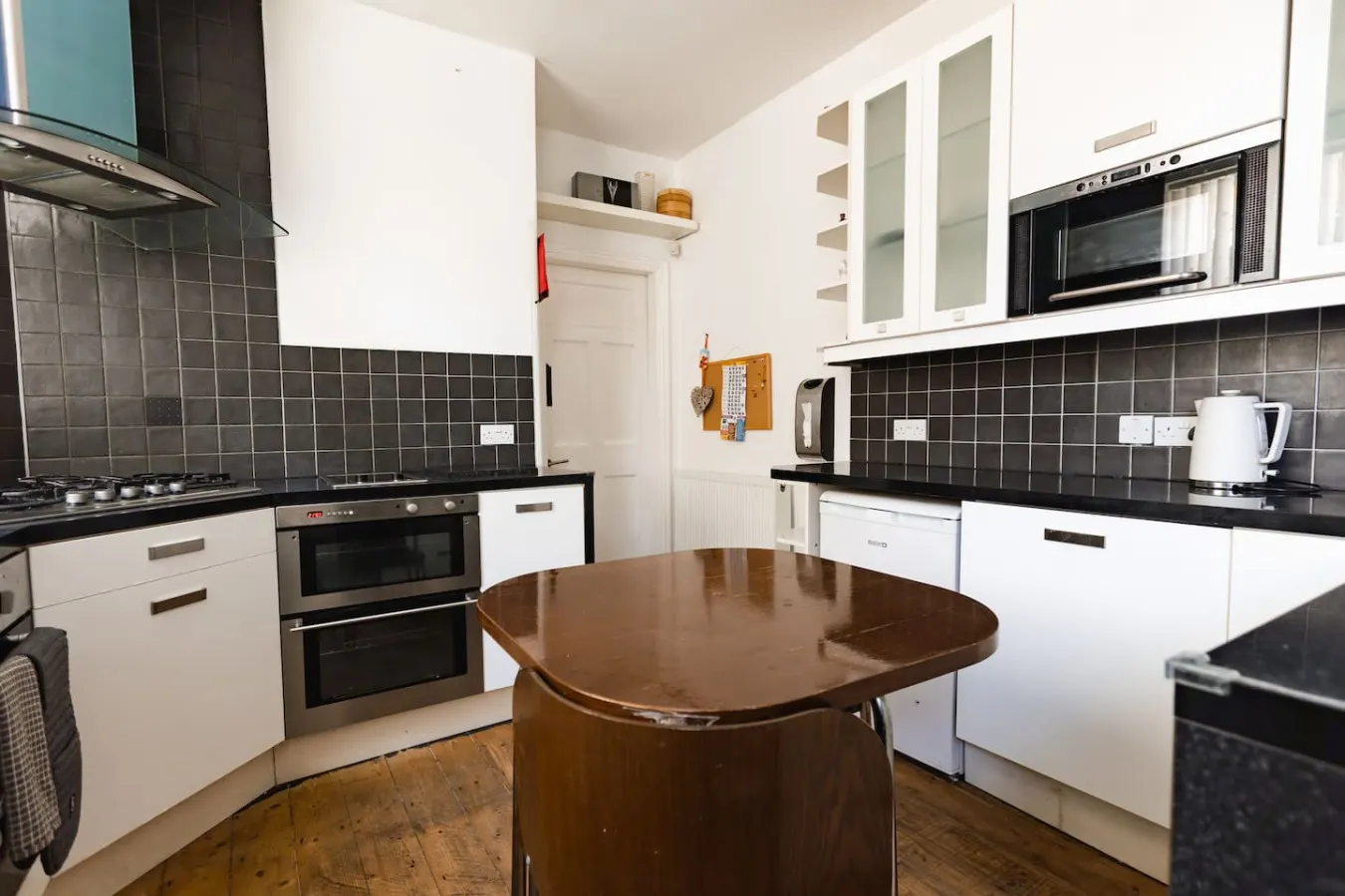 Hullidays》University 2 Bed Apartment 5