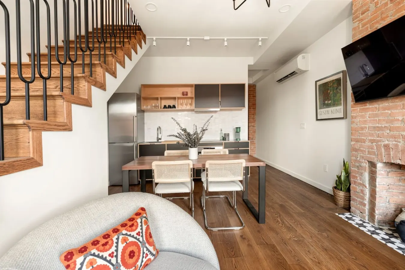 7BR Retreat, Walkers Paradise Near Washington Park 8