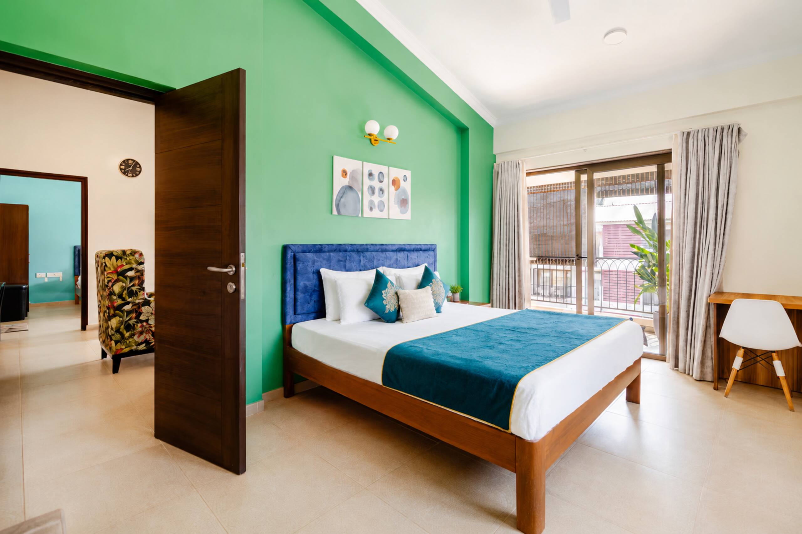 Faodail 4 | Top-floor 2BHK with Balcony in Baga 19