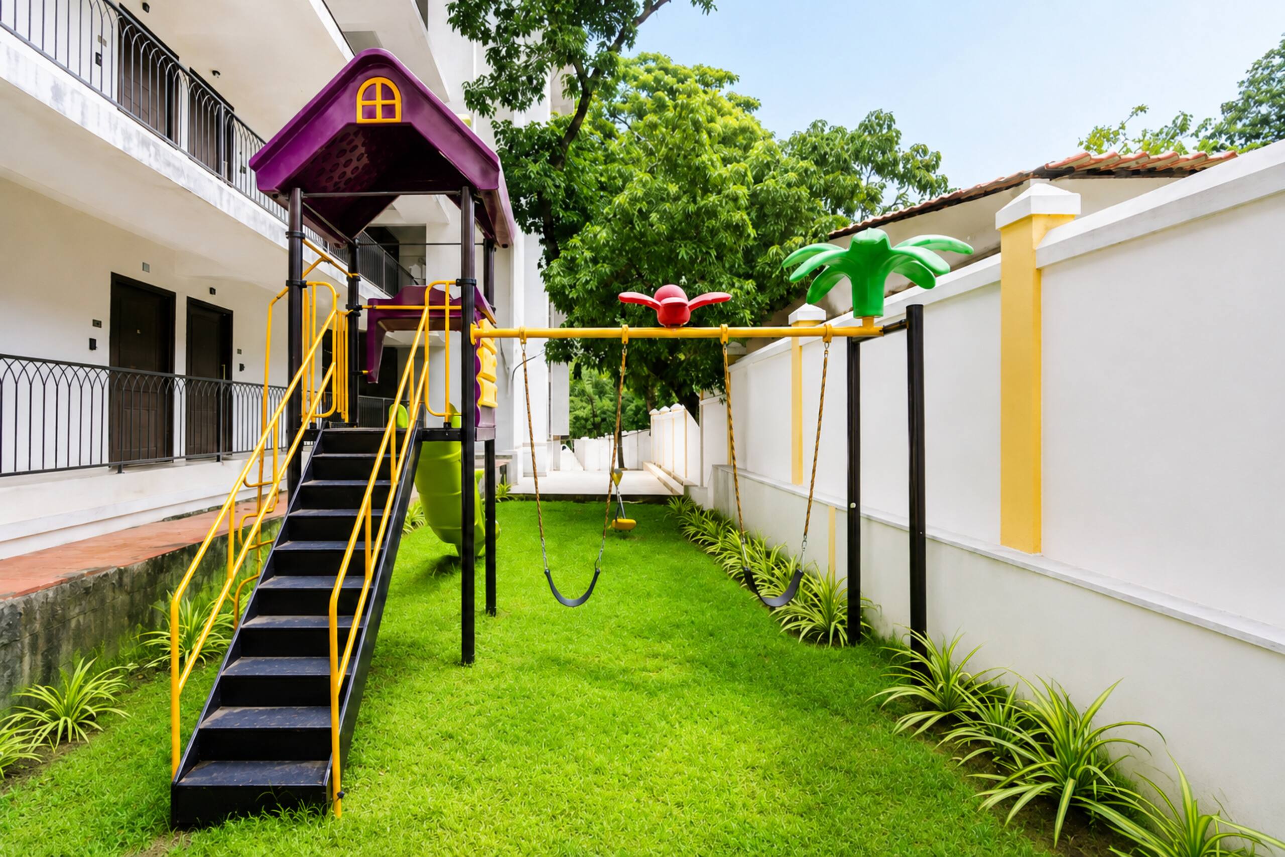 Faodail 4 | Top-floor 2BHK with Balcony in Baga 31