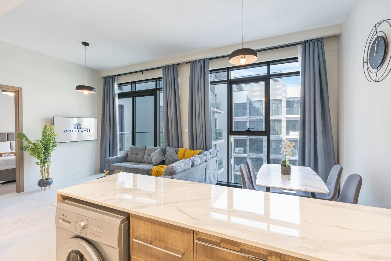 Bright & Modern Home with Burj Khalifa Views 7