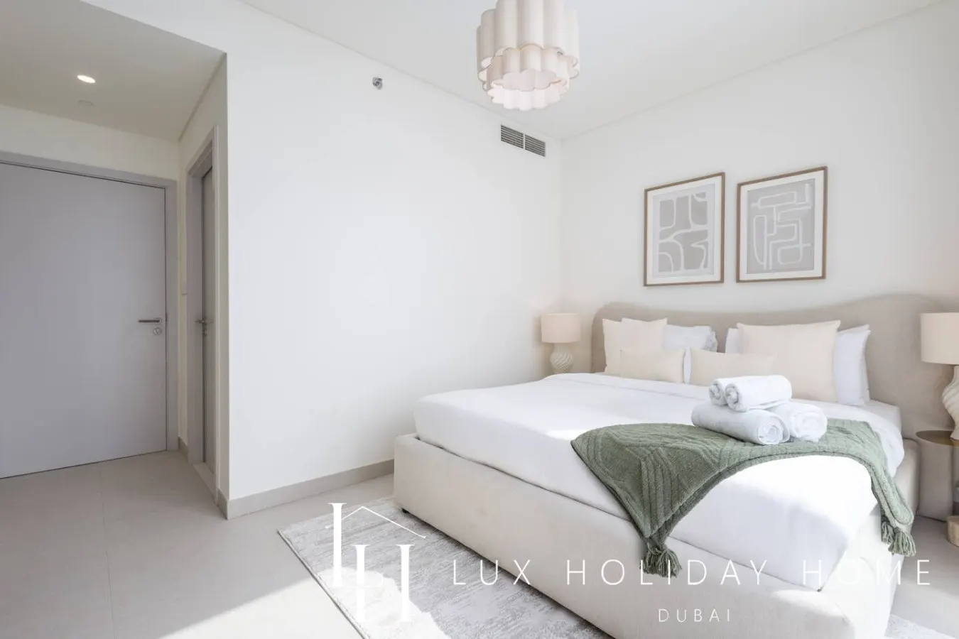 LUX The Beach Mansion Atlantis View Suite 9 17