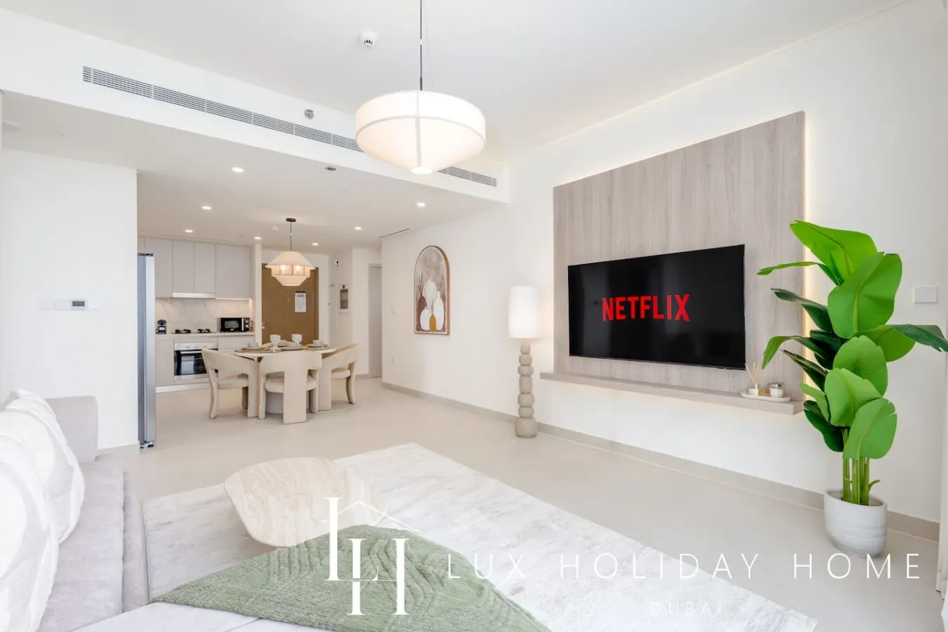 LUX The Beach Mansion Atlantis View Suite 9 8