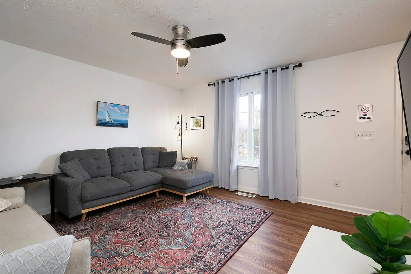 Charming Townhome with Two King Beds & Sep Bath 6