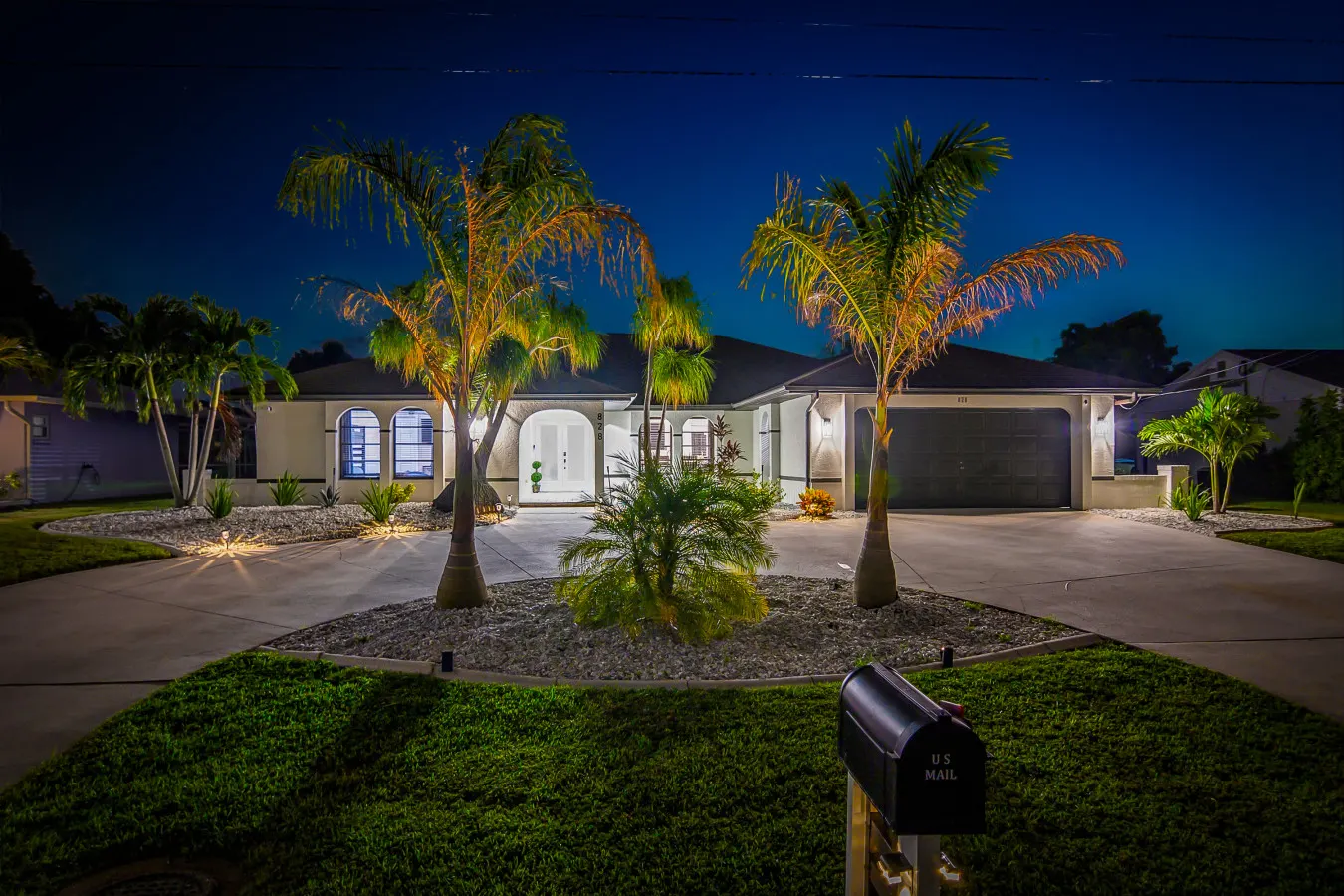 Cape Coral Dream Home – Pool, Games & Mini Golf — photo 2