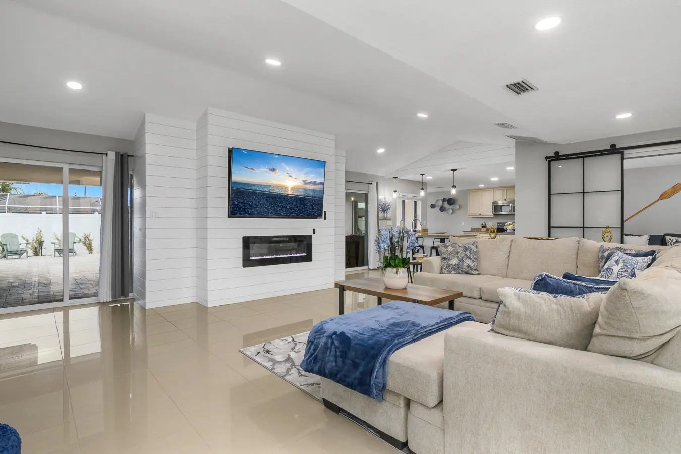 Cape Coral Dream Home – Pool, Games & Mini Golf 10