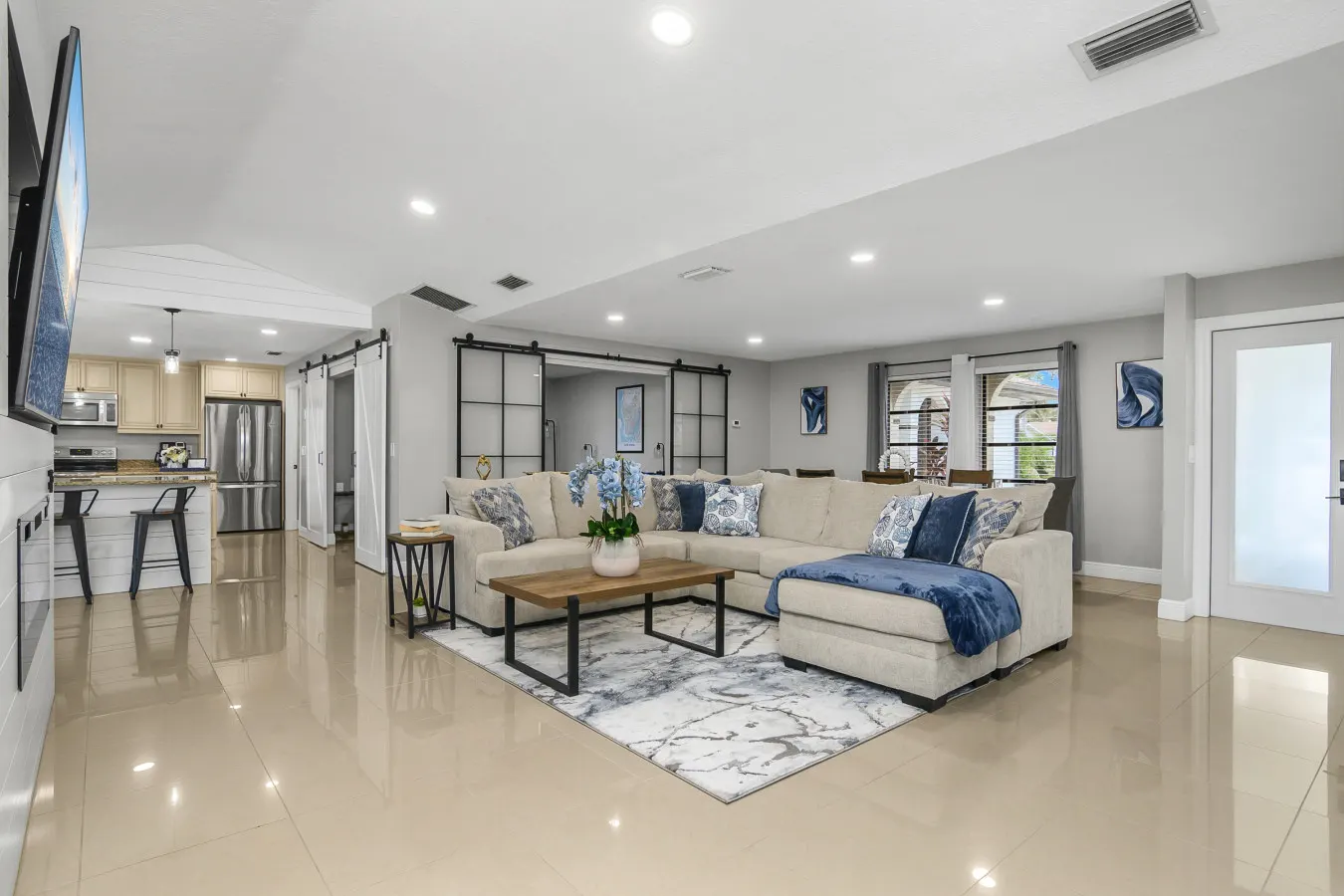 Cape Coral Dream Home – Pool, Games & Mini Golf 11
