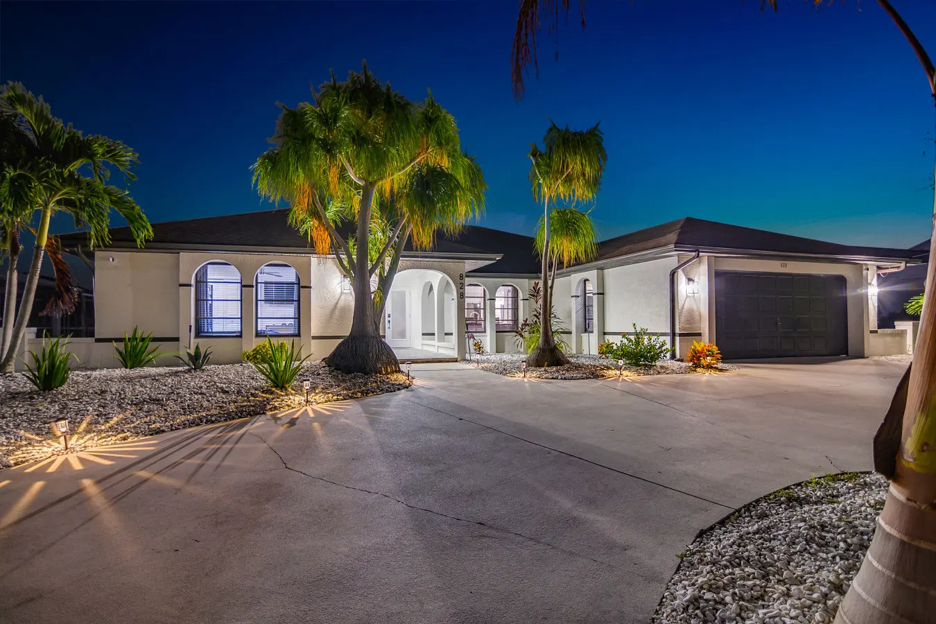 Cape Coral Dream Home – Pool, Games & Mini Golf — photo 5