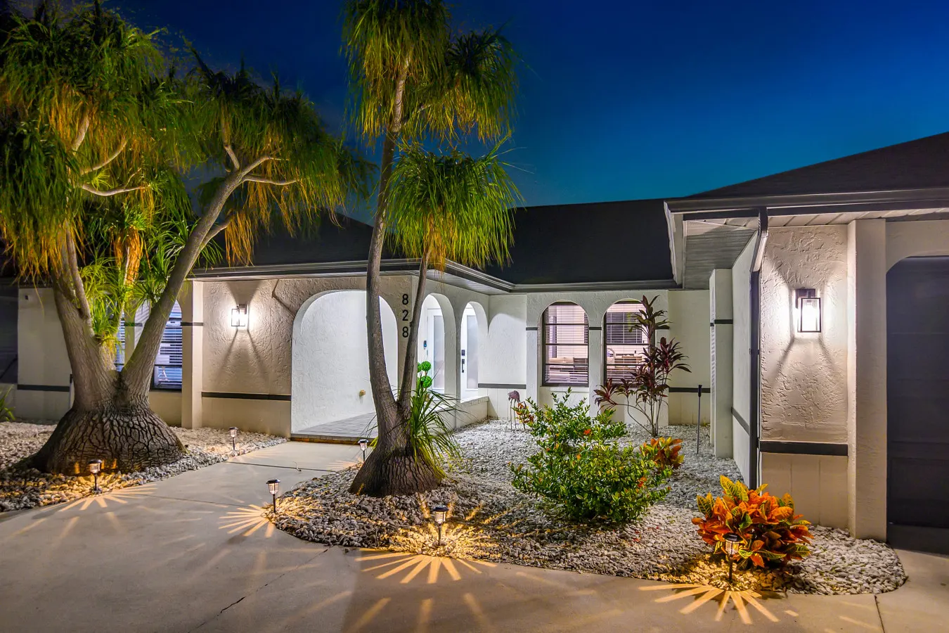 Cape Coral Dream Home – Pool, Games & Mini Golf 7