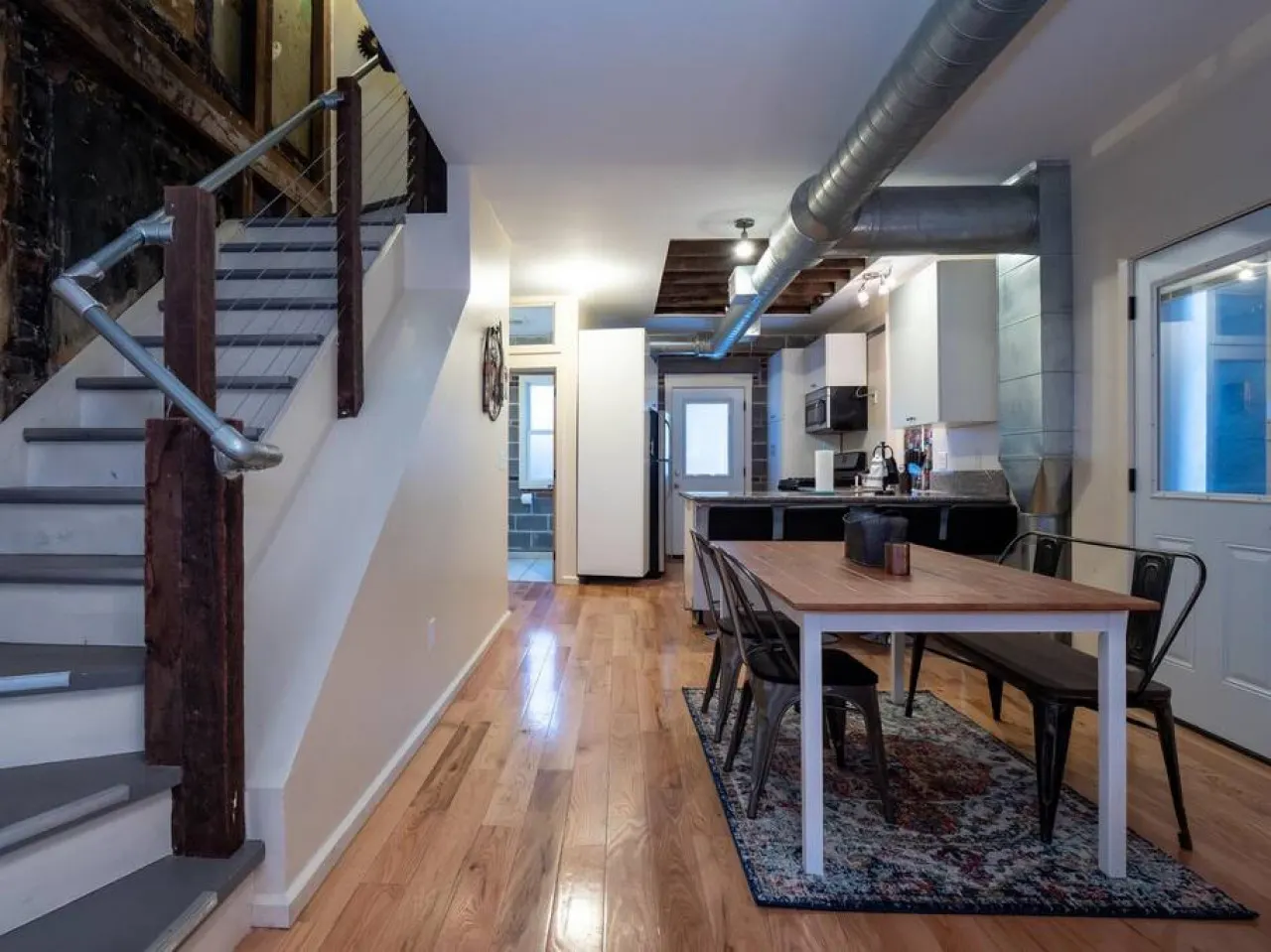 Luxury Townhome in Heart of Over the Rhine 18