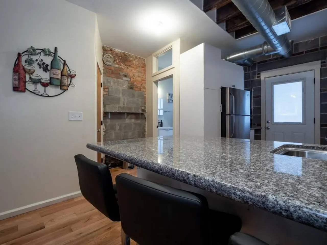 Luxury Townhome in Heart of Over the Rhine 19