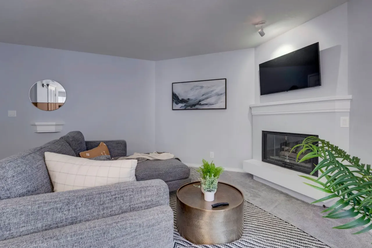Cozy 1bed/1bath in Greenwood Village mins from DTC 2