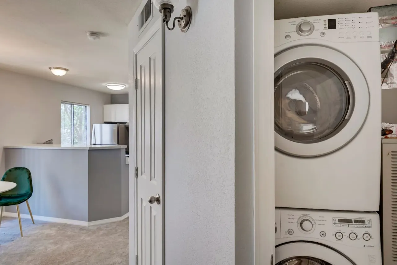 Cozy 1bed/1bath in Greenwood Village mins from DTC 7