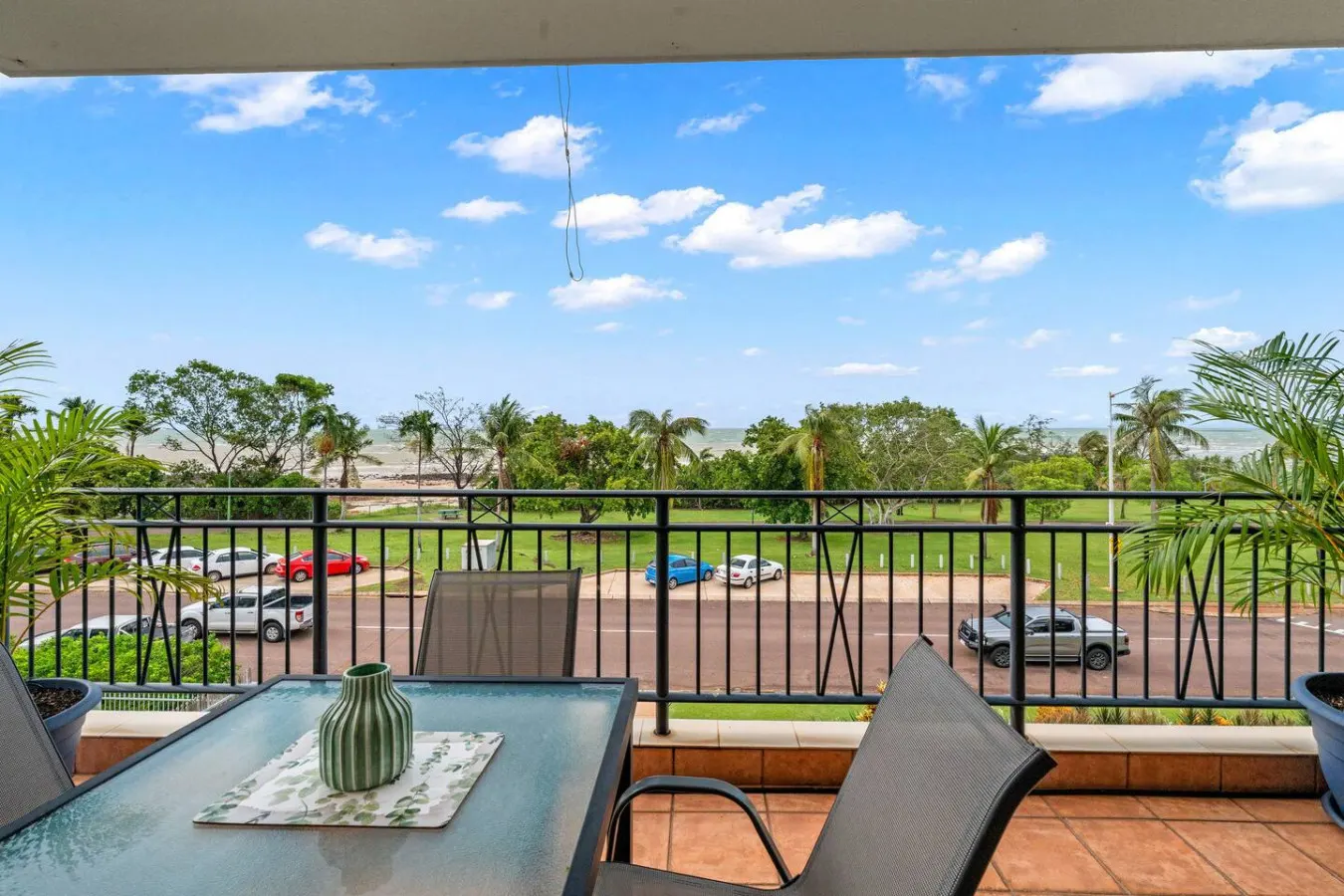 Zen Emerald Shore: seaview - balcony - sunset view 14
