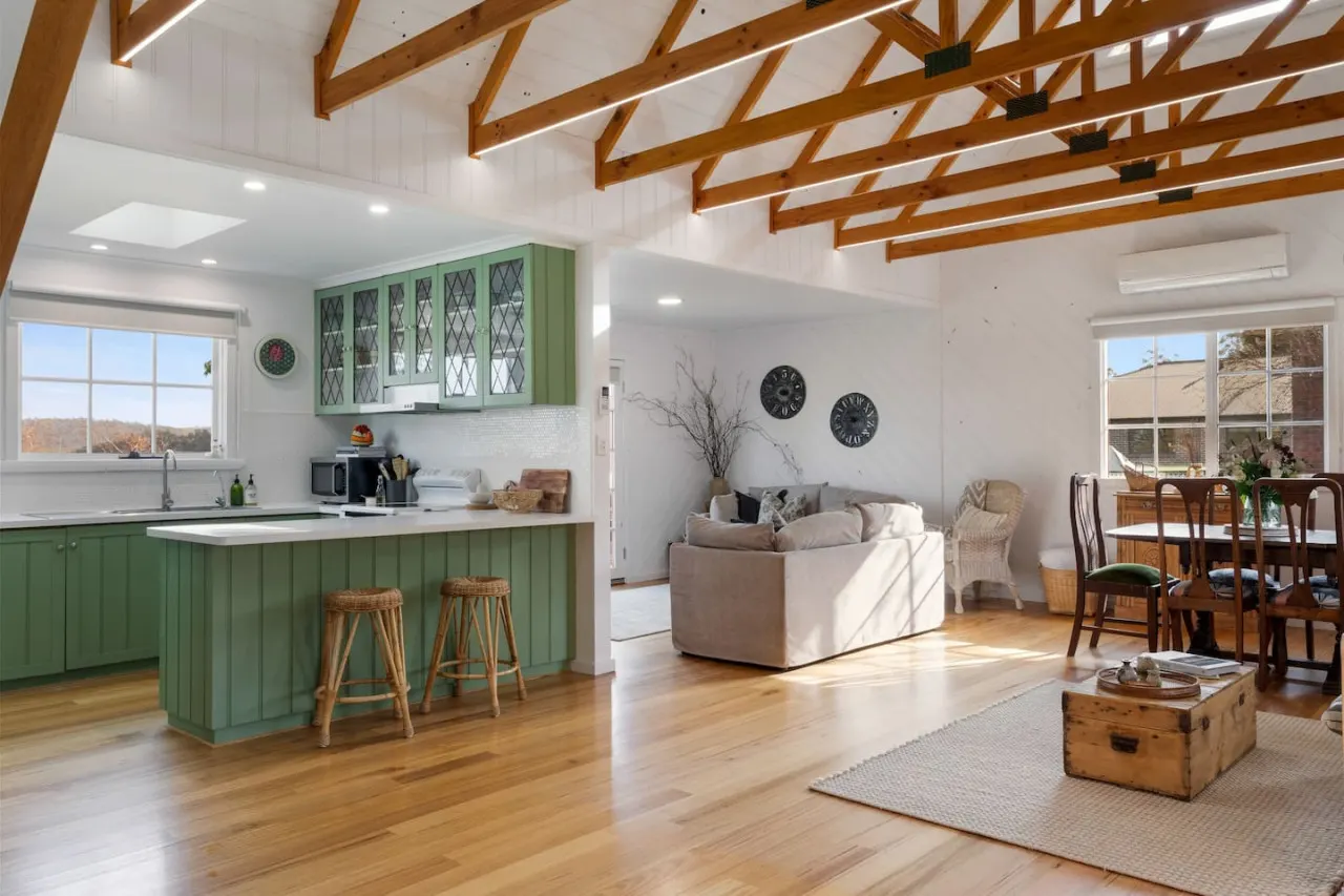 Lotti's Cottage - West Launceston — photo 2