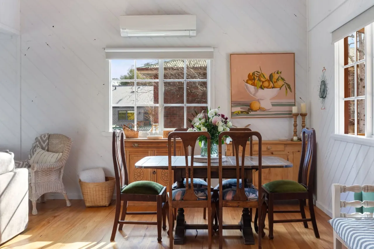 Lotti's Cottage - West Launceston — photo 5