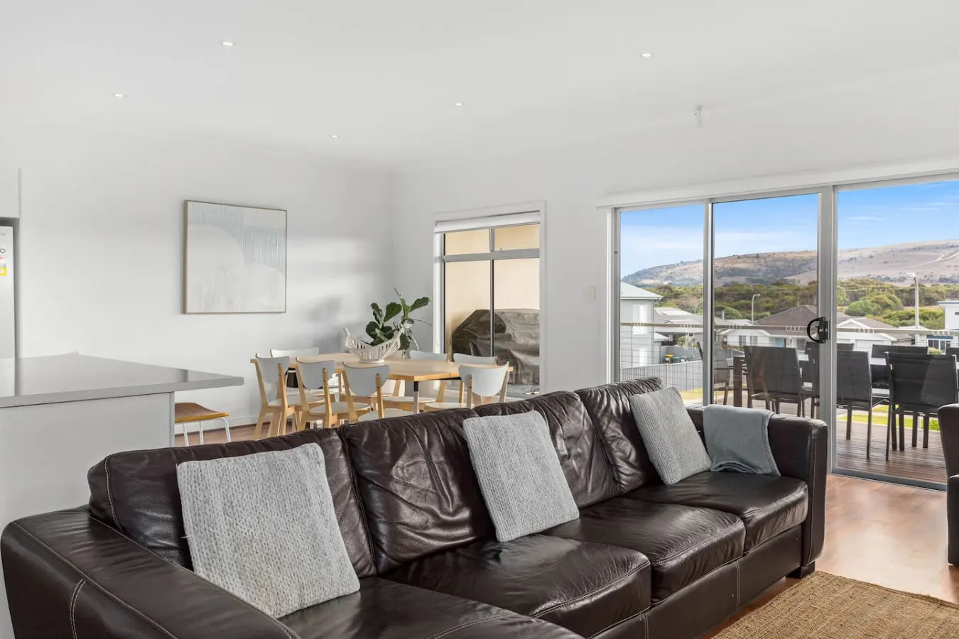 Castaway Beach House—Countryside Views by the Sea 12