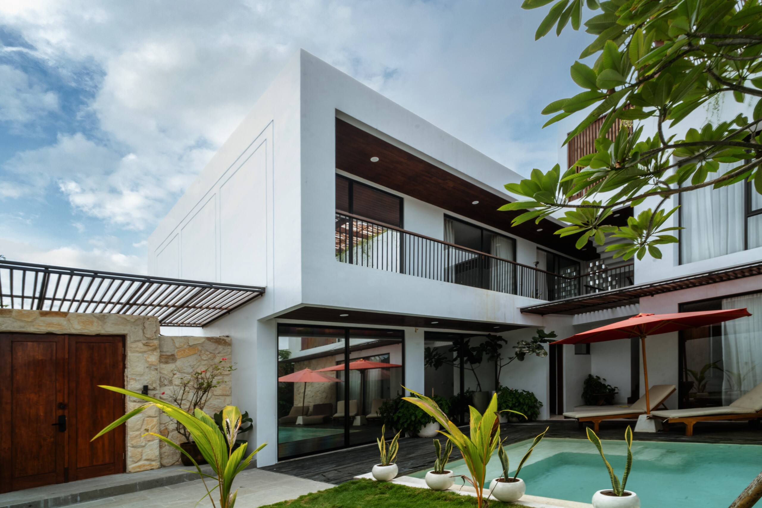 5br Private Lux Villa Roof Deck Seminyak Canggu — photo 3