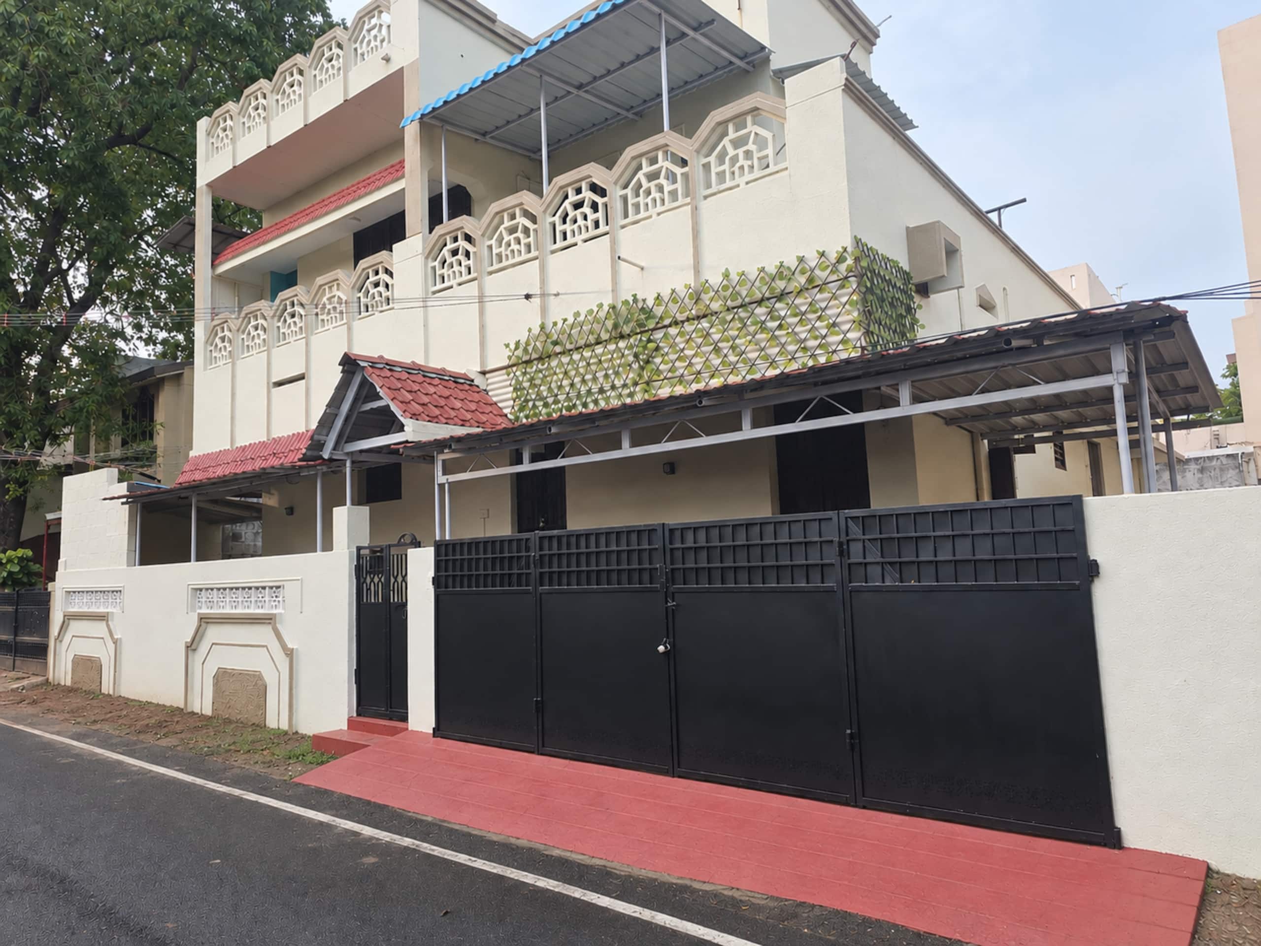 Moonlit stays-Cozy 2BHK with Private Boho Terrace 27