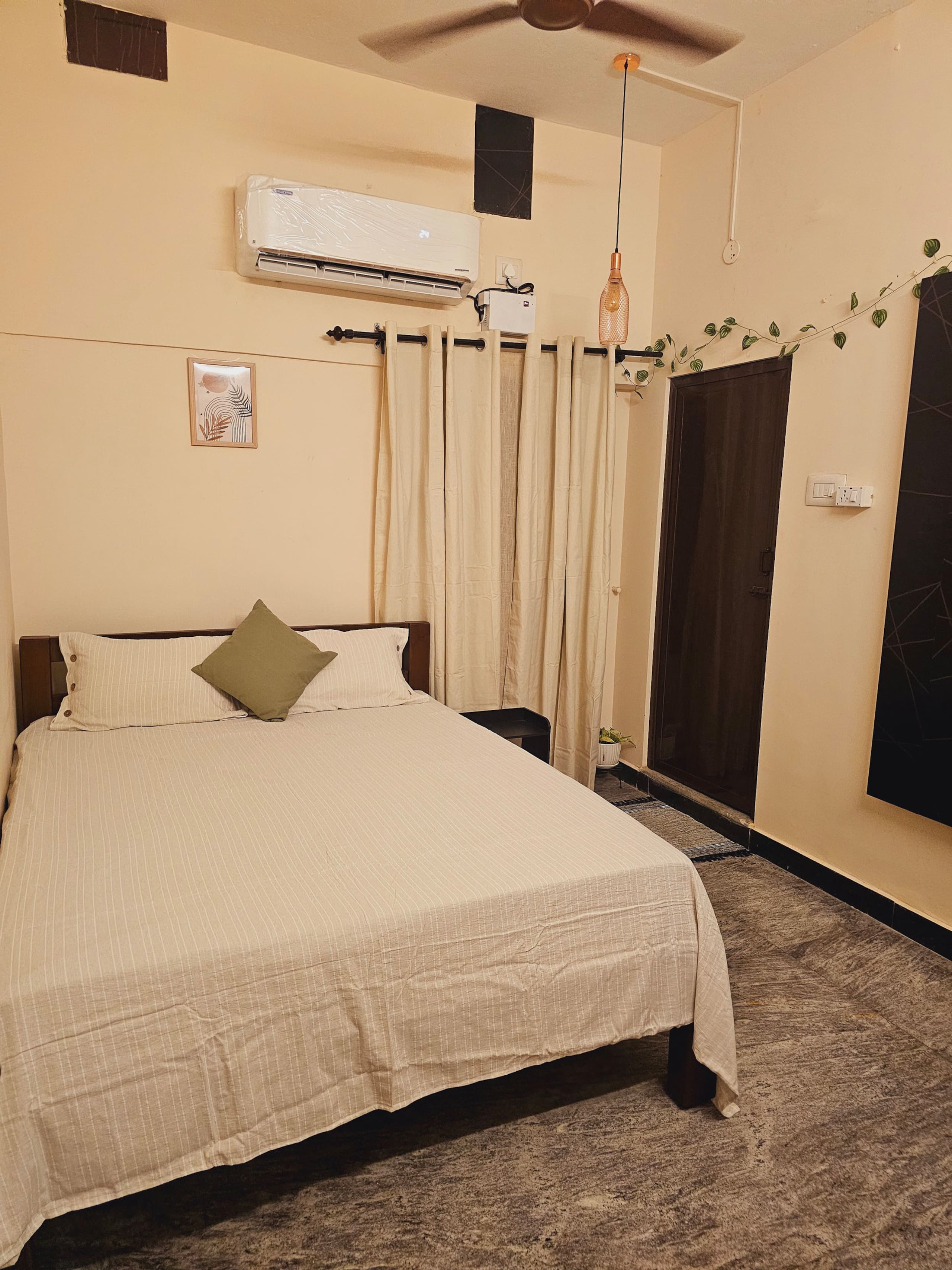 Moonlit stays-Cozy 2BHK with Private Boho Terrace — photo 4