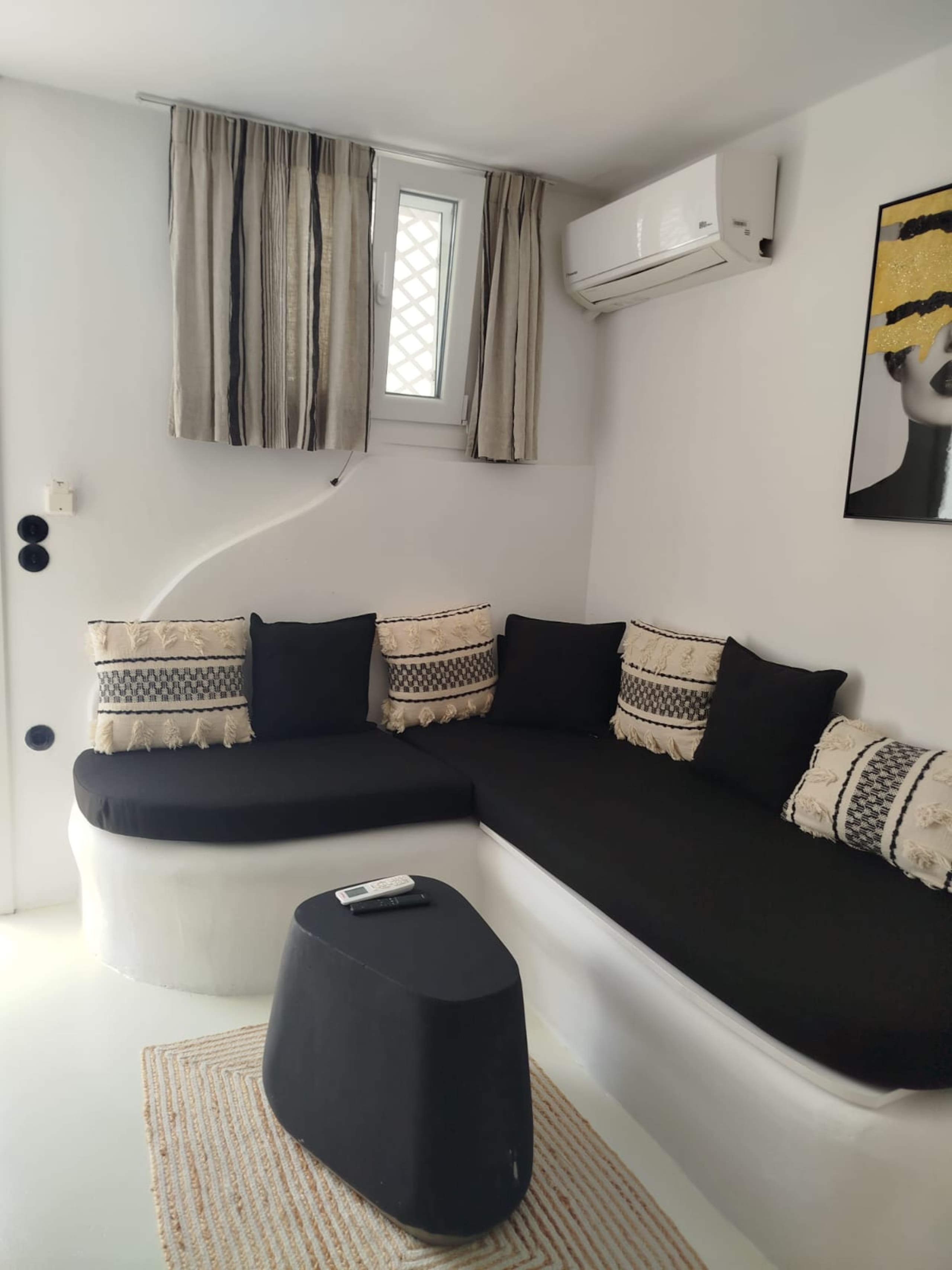 Angie's Studio ~ Mykonos Town\nYour Unique Hideaway 10