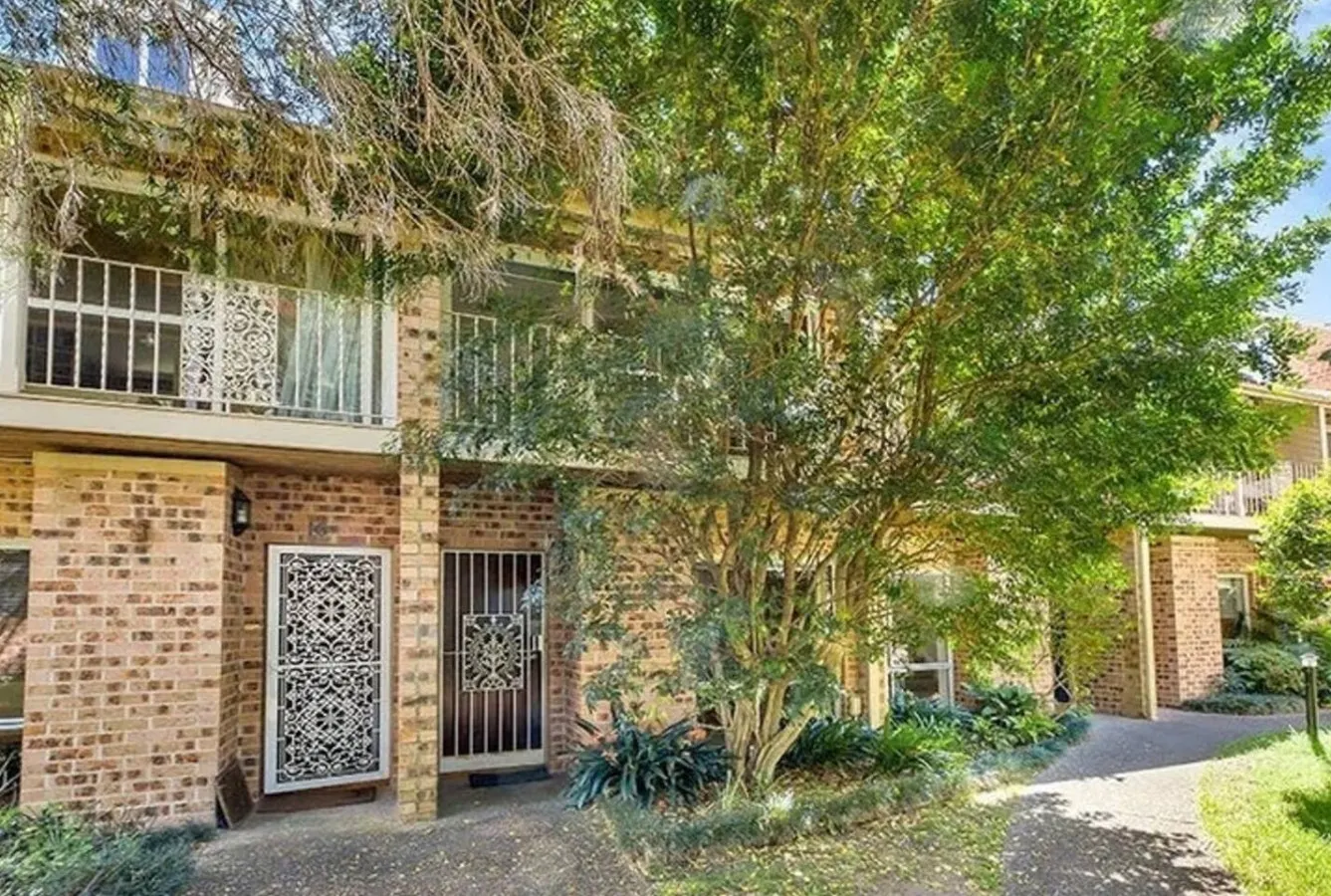 Entire 3-Bedroom House in Central Glebe