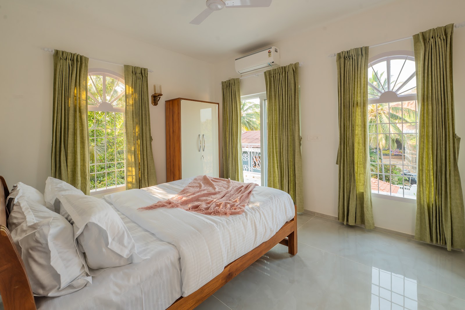 Casa De Alegria Goa / Sun — photo 2