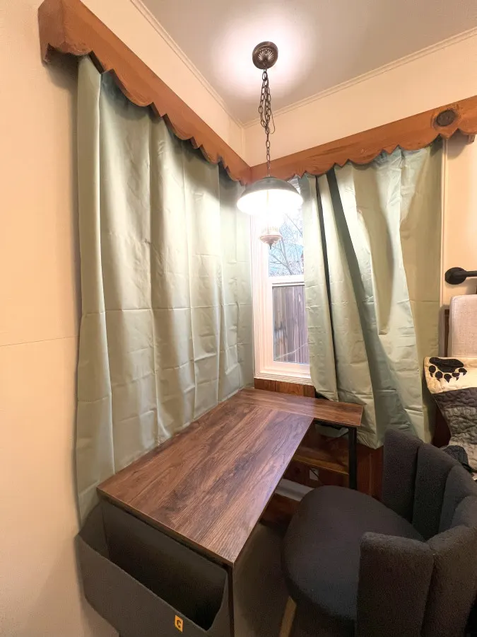 Charming Timber Haven Lodge (1BRM-4guest) Cabin #5 6