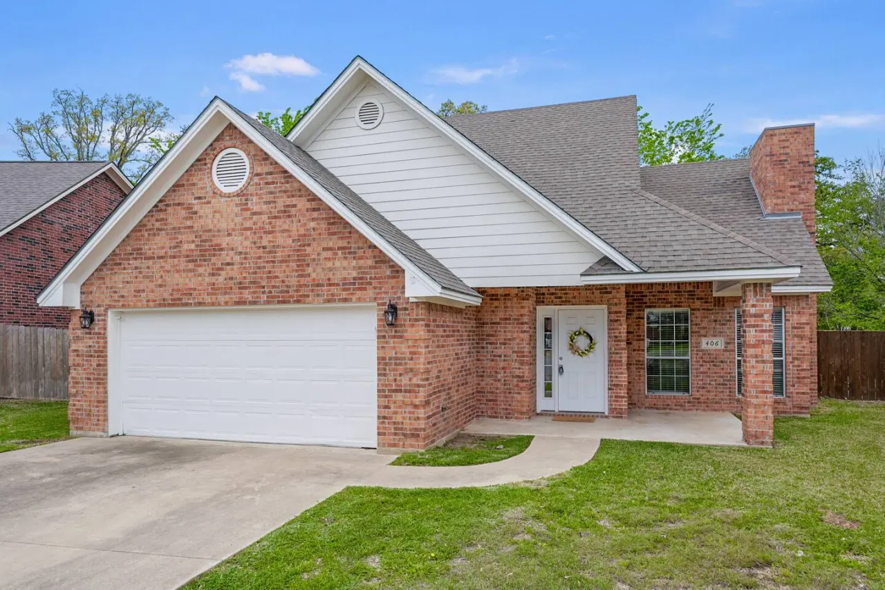 Lone Star Haven - Quiet Cul-de-Sac Retreat Just 5 Minutes from Kyle Field! 20