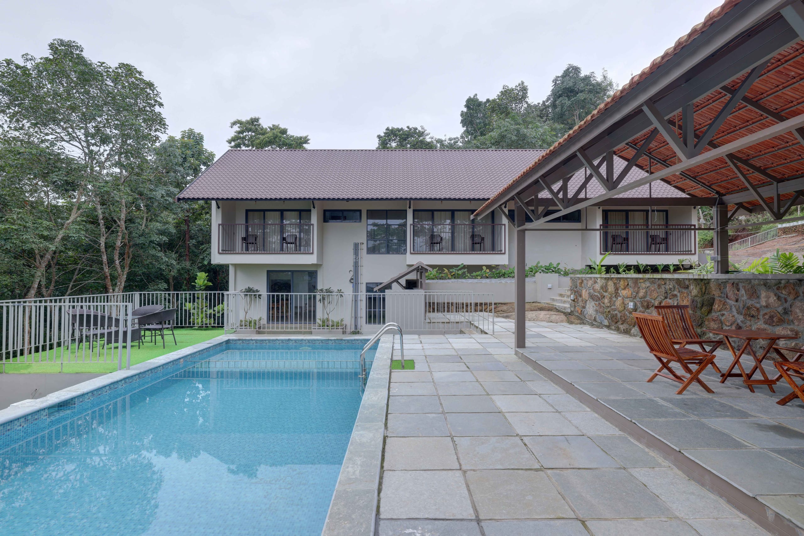 Monsoon Mist Hills – Nature’s Rhythm, Your Retreat 4