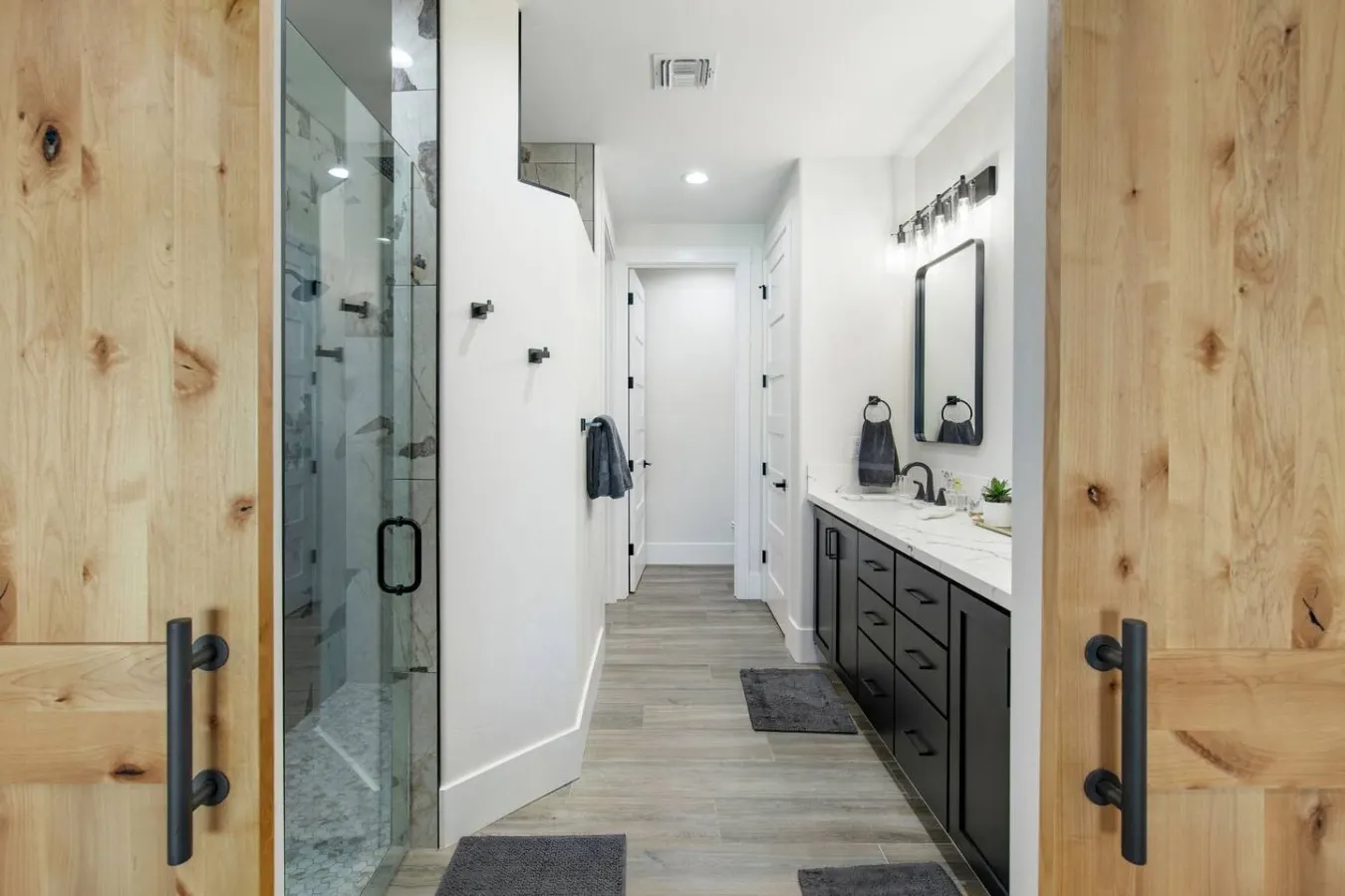 Havasu Mcculloch - Luxury Feel, Luxury Stay 18