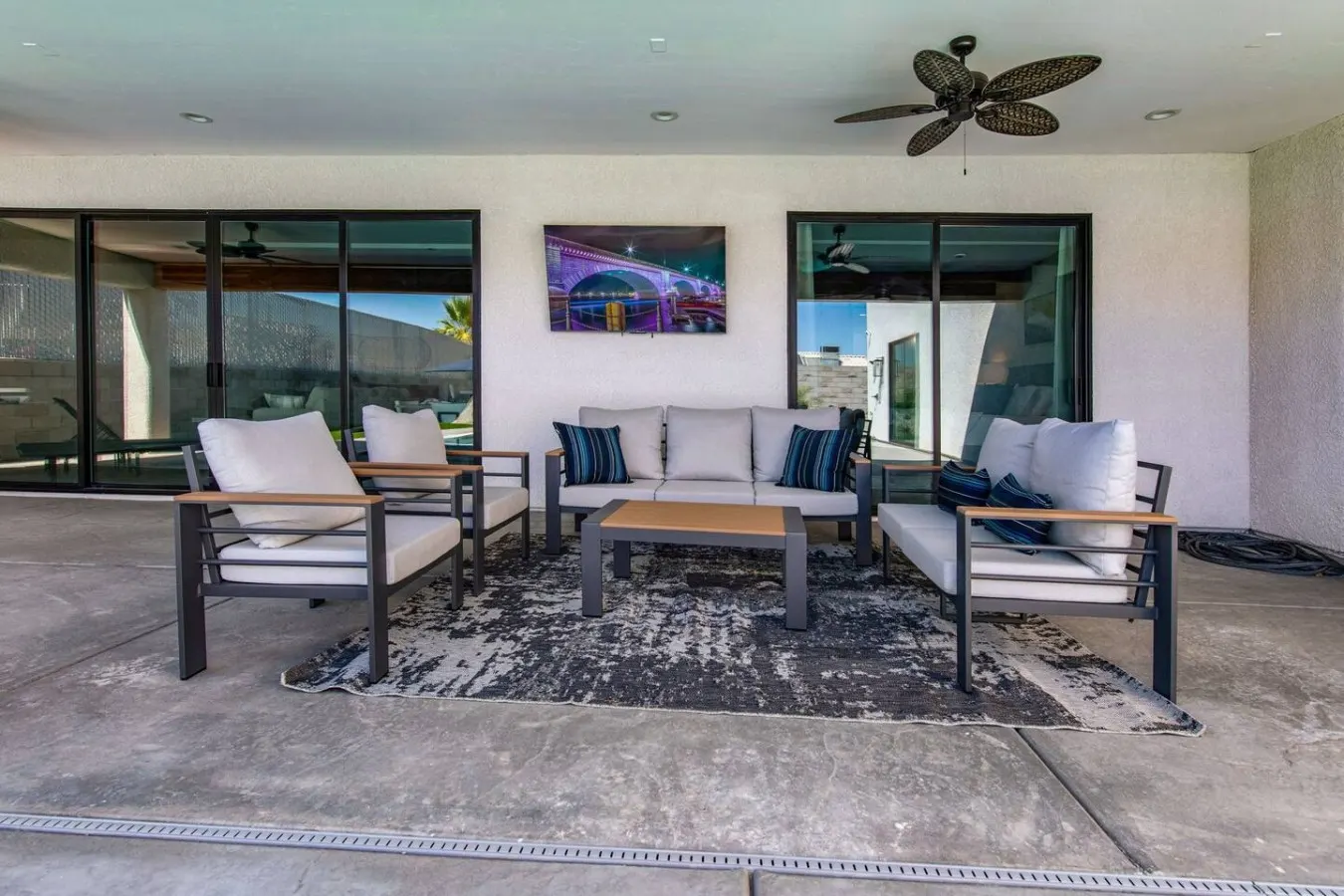 Havasu Mcculloch - Luxury Feel, Luxury Stay — photo 3