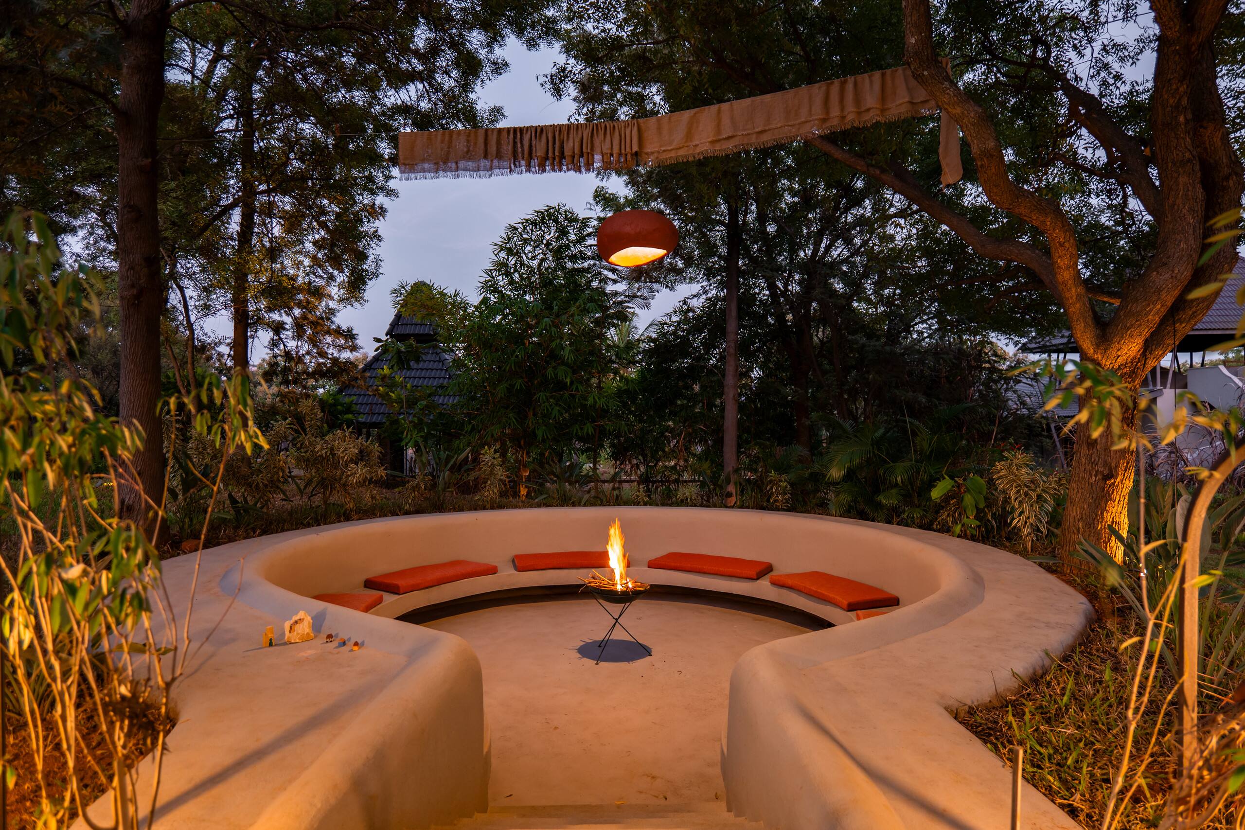 Farm Retreat W/ Pvt Jacuzzi — photo 2