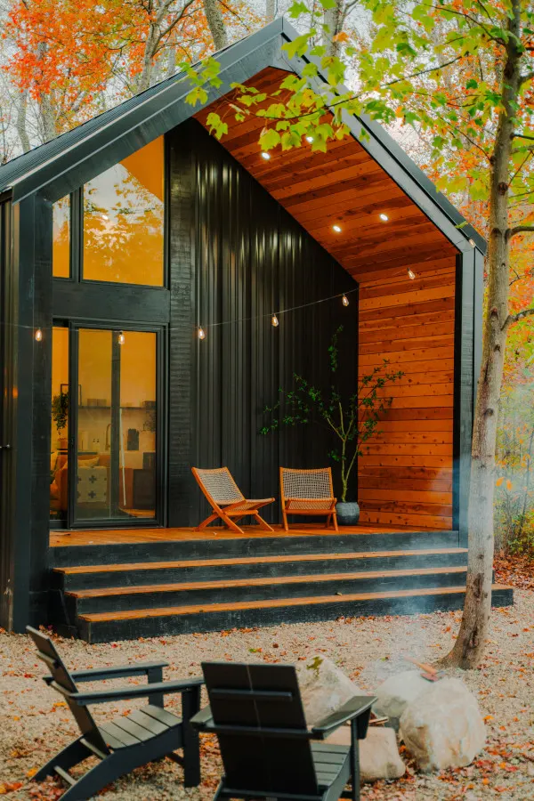 The Everwoods Alpine: Mountain-Modern Tiny Cabin in the Hocking Hills 19