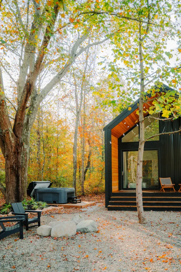 The Everwoods Alpine: Mountain-Modern Tiny Cabin in the Hocking Hills 8