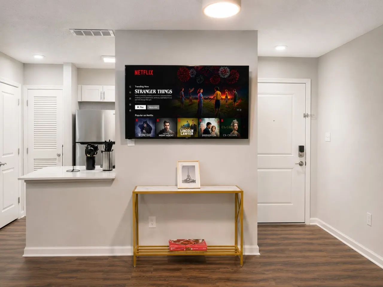The Cadence Retreat Modern 2BR 16A 6
