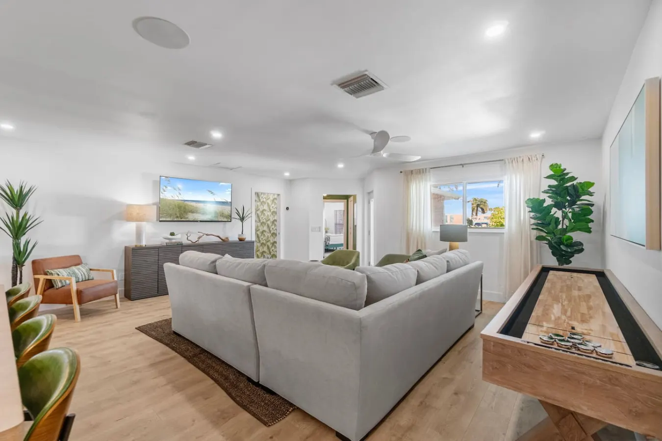 Sea Turtle Beach House 10