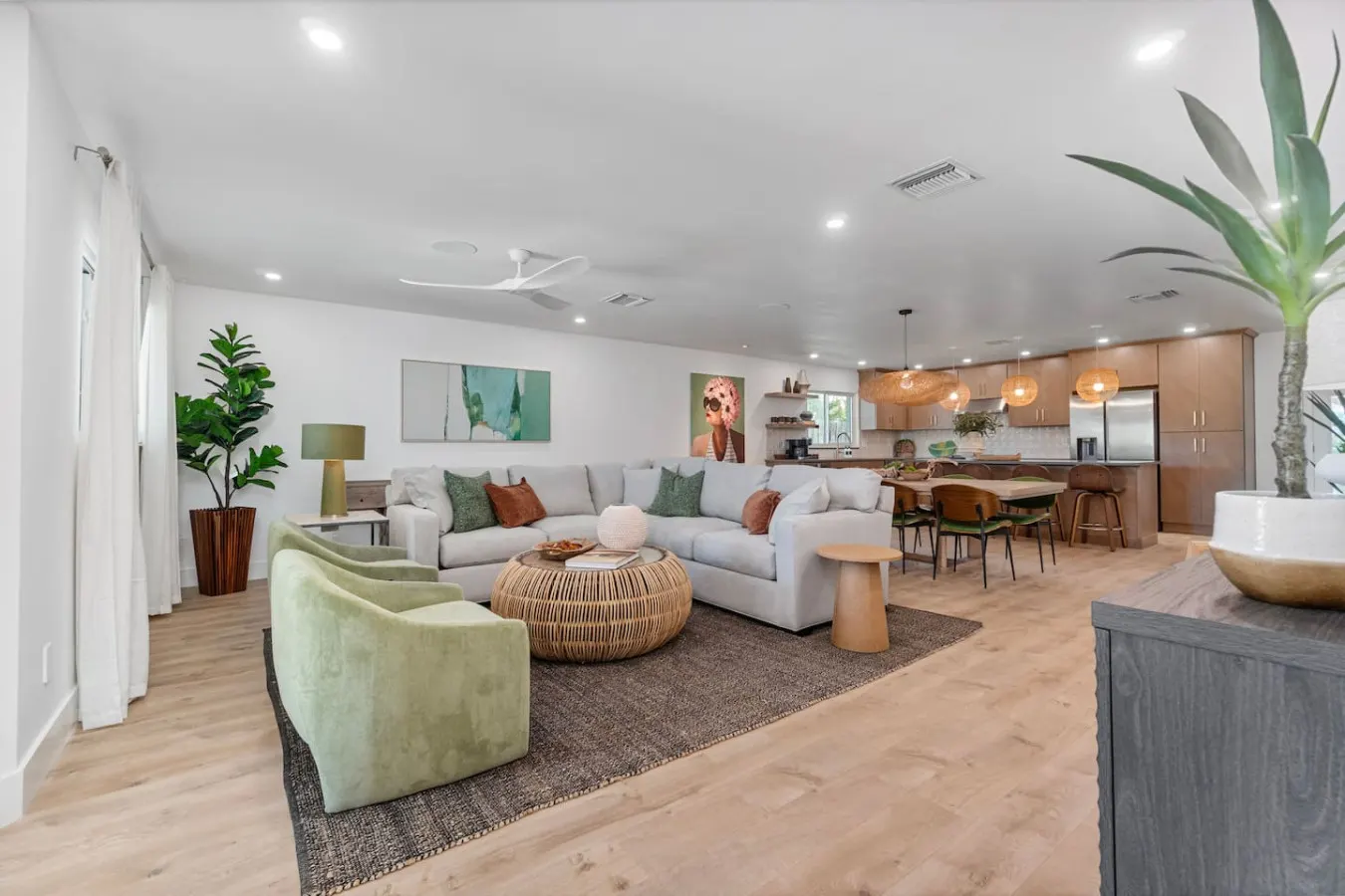 Sea Turtle Beach House 16