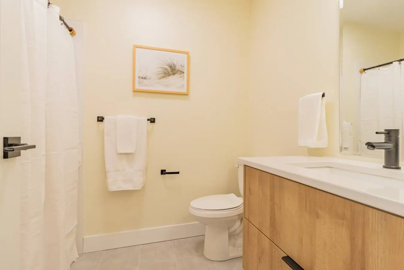 The Bend Condo on Main Strip - The Islander 204 — photo 4