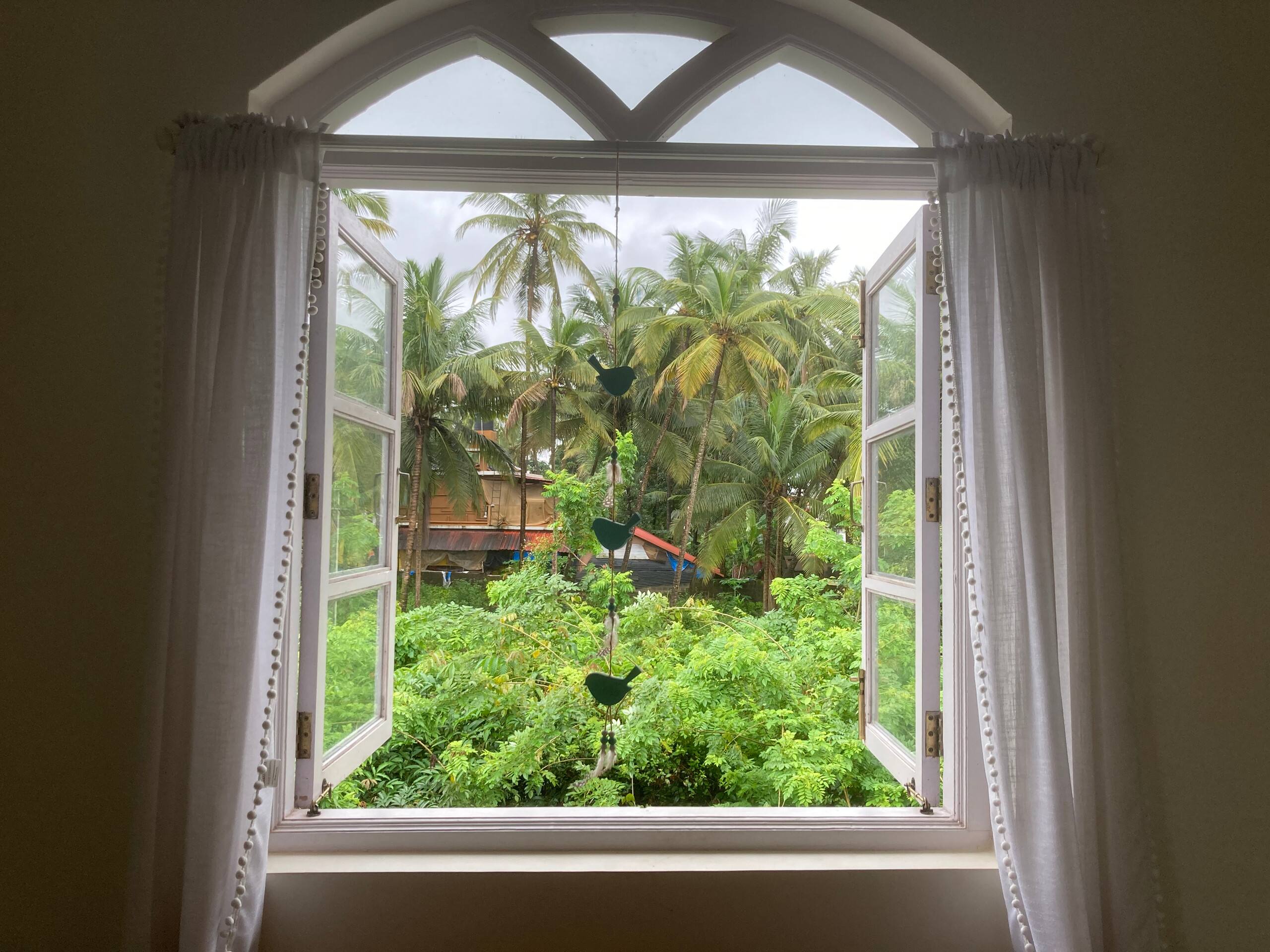 Serene private family home close to cafés & beach 37