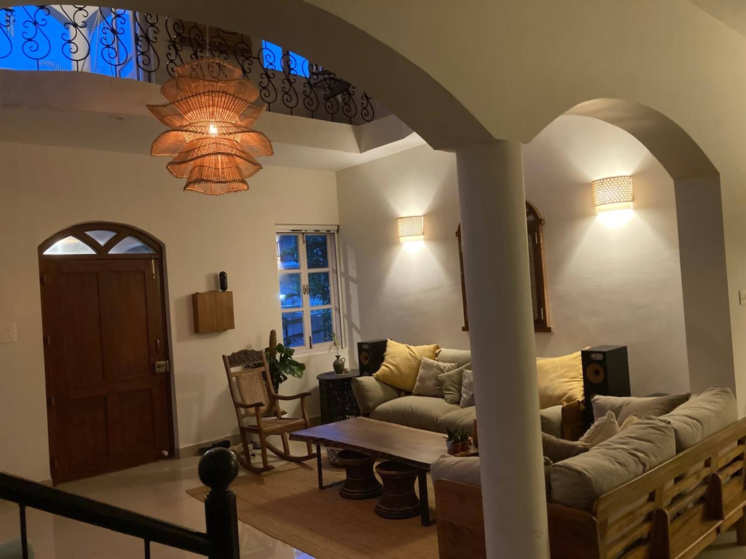 Serene private family home close to cafés & beach 17