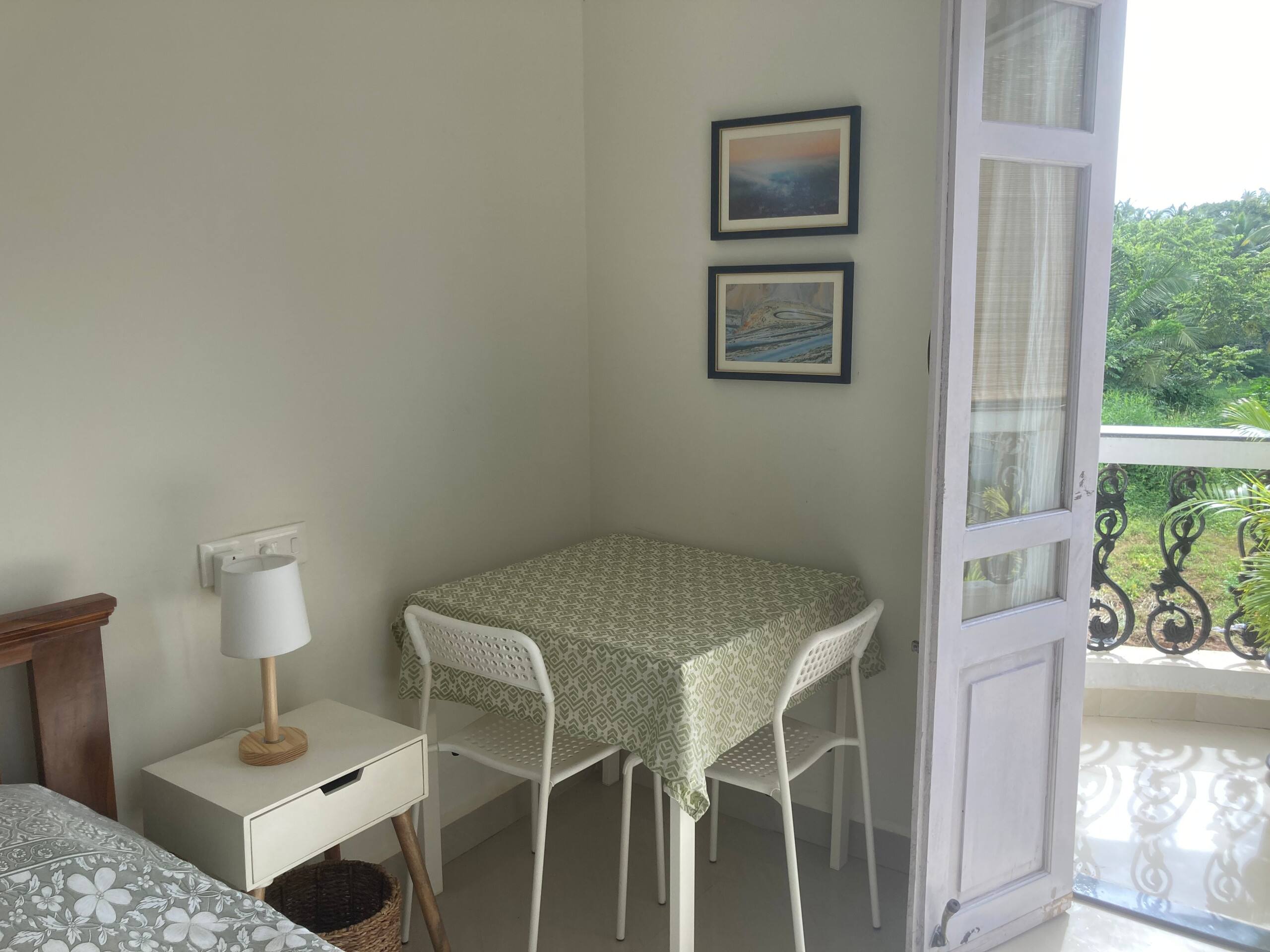 Serene private family home close to cafés & beach 33