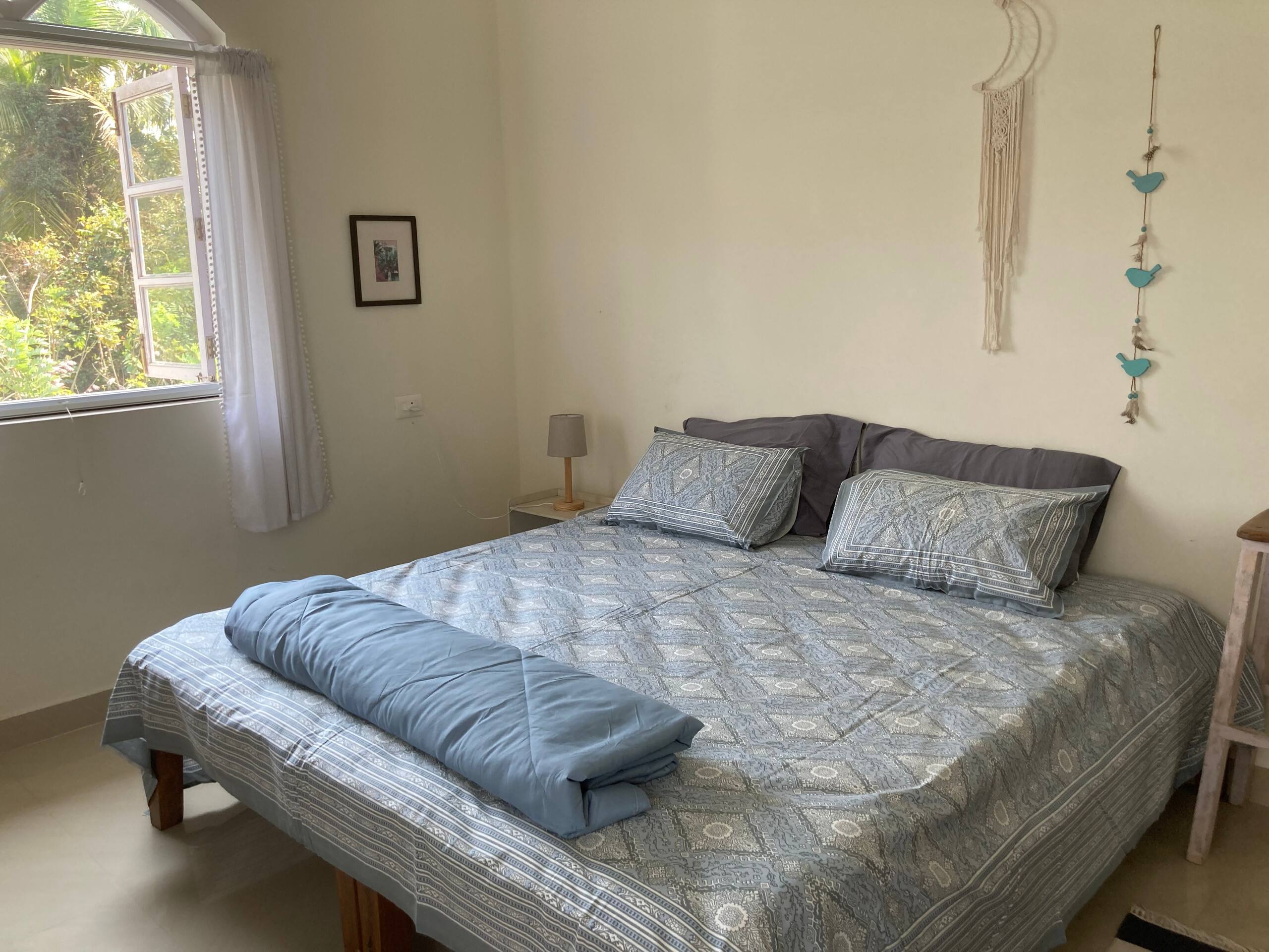 Serene private family home close to cafés & beach 39