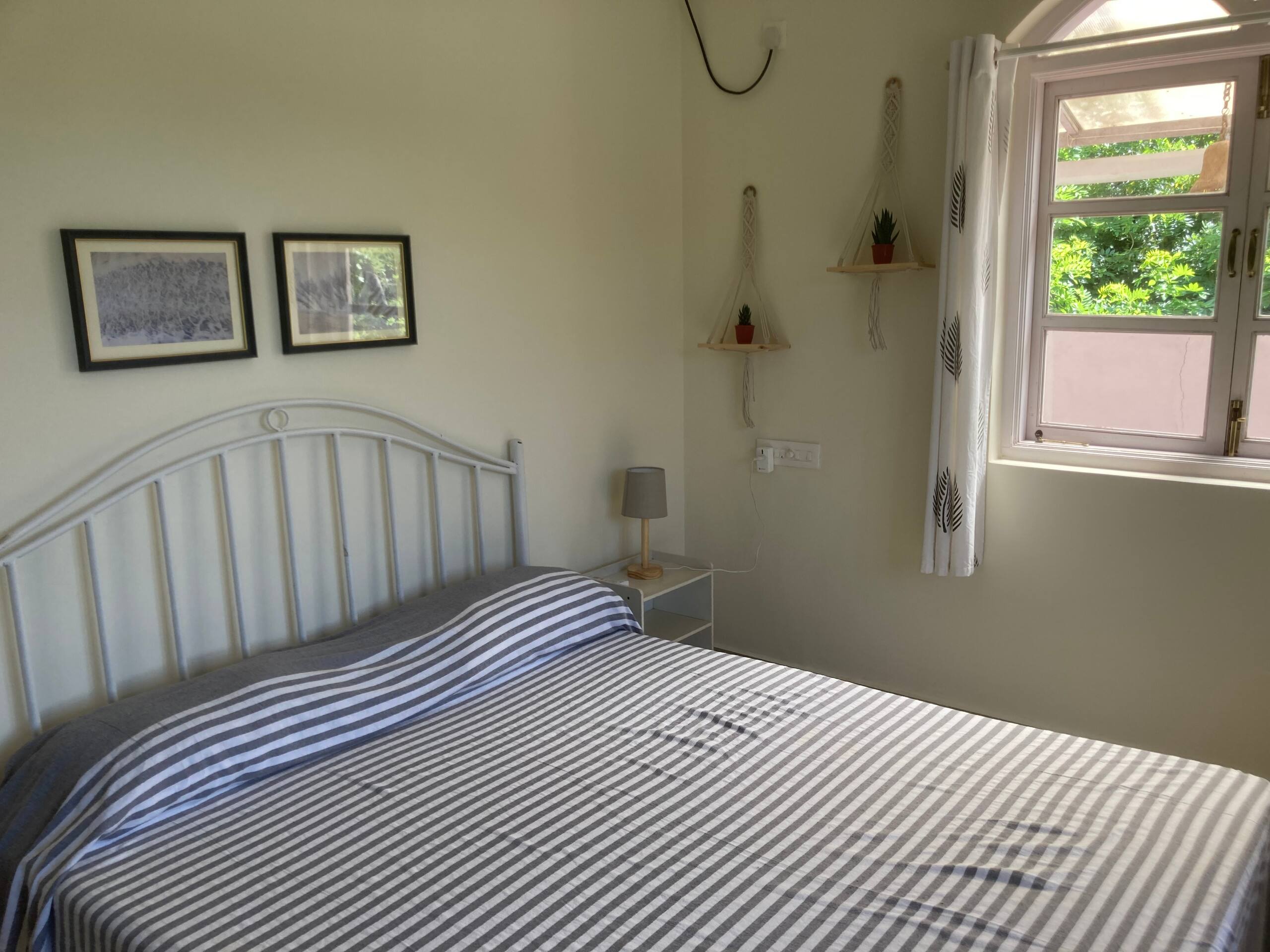 Serene private family home close to cafés & beach 31