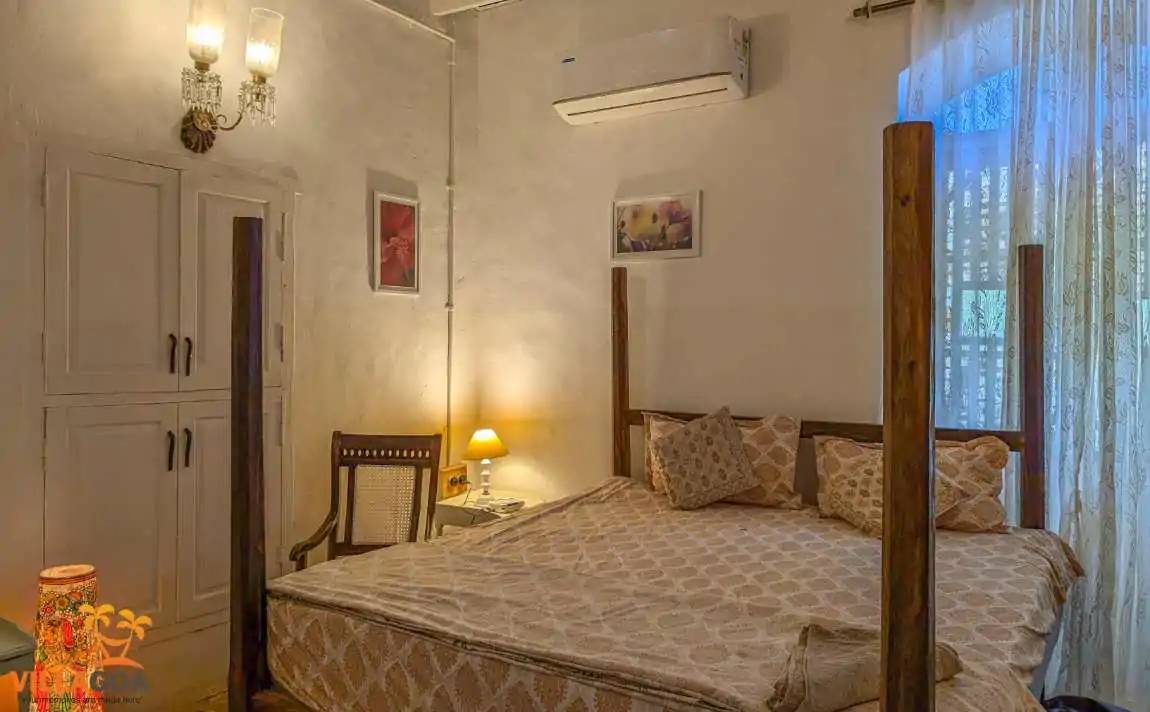 4-BHK Villa Porta Bellucci – For Groups & Getaways 14